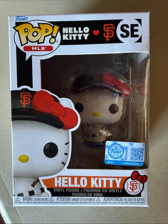 Funko Other - Hello Kitty x Giants Funko Pop MLB
